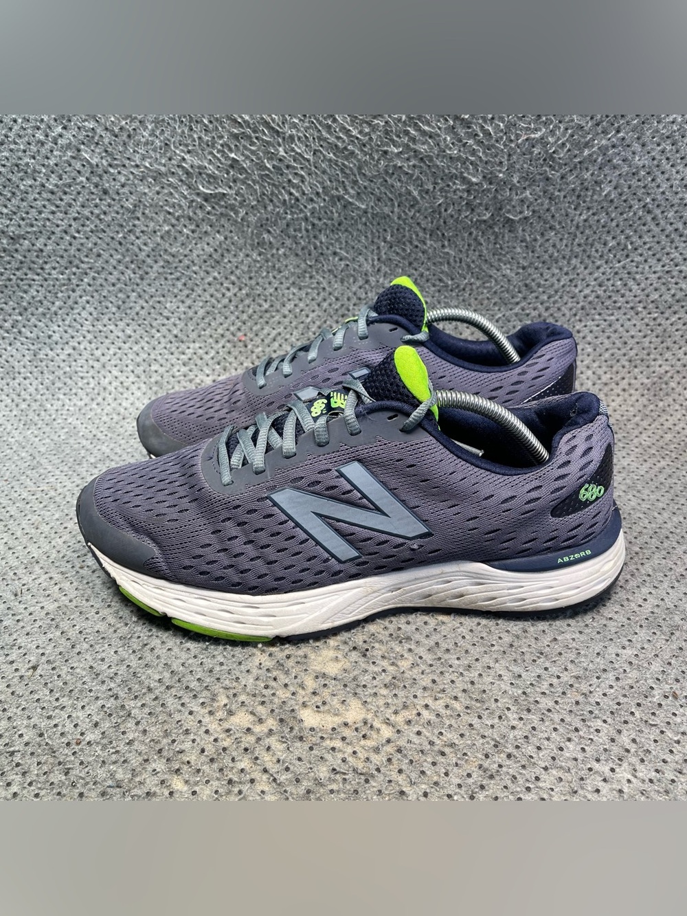 New Balance 680 v6 Running Shoes Size 11 Men’s